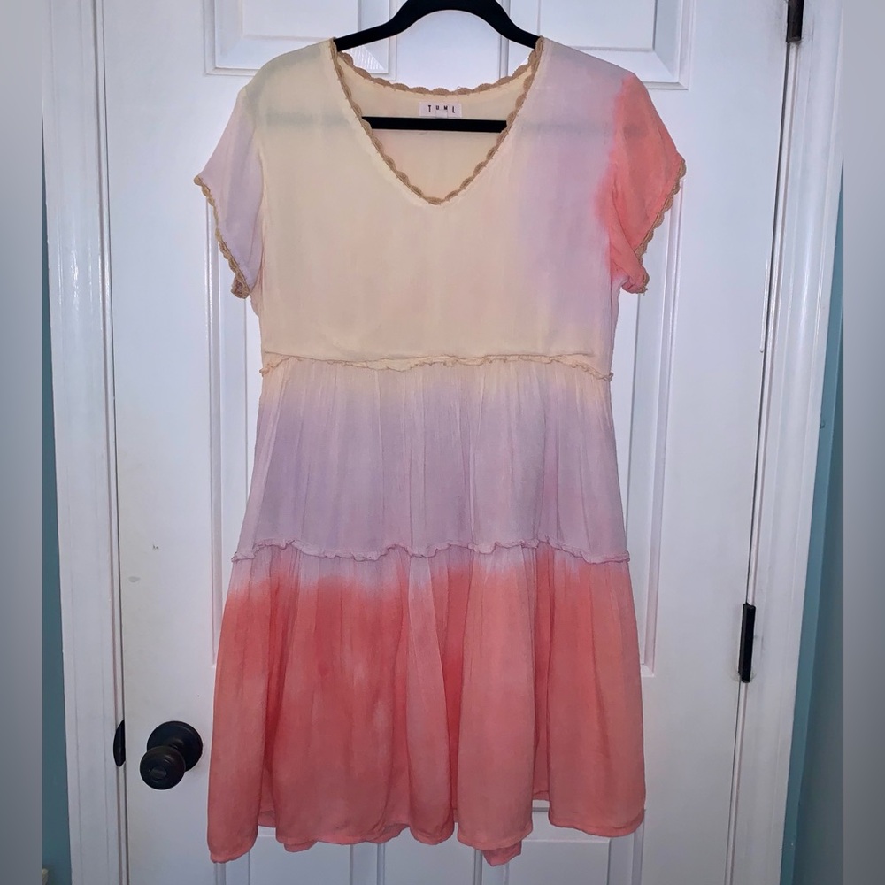 THML Tie Dye Tiered Vneck Short Sleeve Mini Tiered Pocket Dress women Size XS
